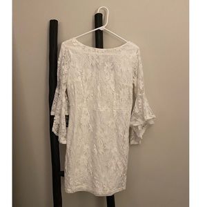 Lulus white lace bell sleeve bodycon dress